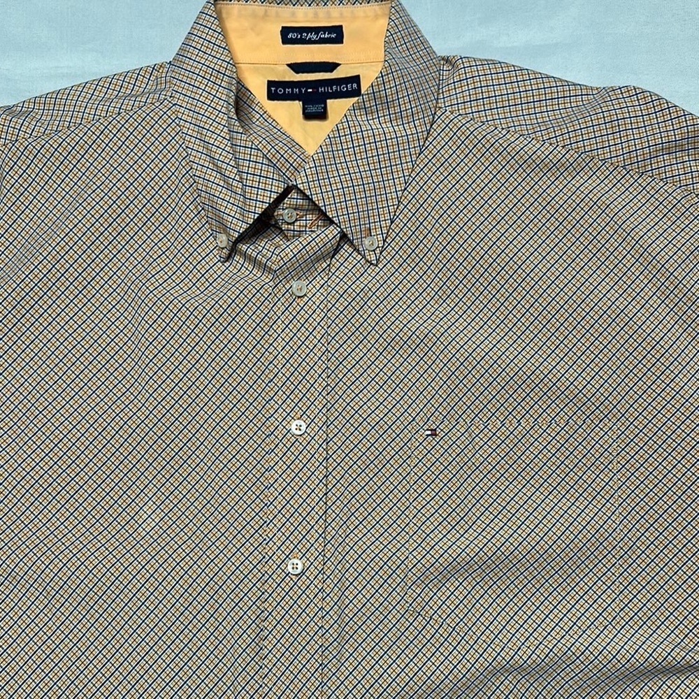 Tommy Hilfiger Men's Orange/Blue Patterned Button Down Shirt - Picture 2 of 8
